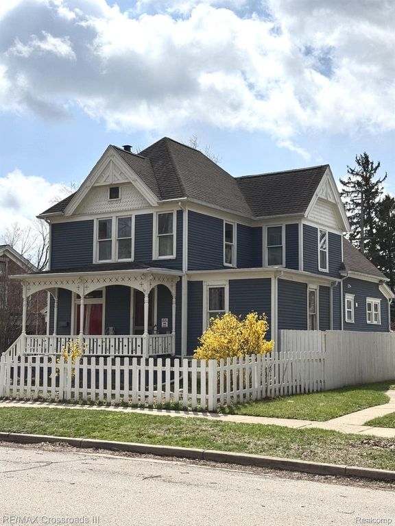 211 Woodward Street, Ypsilanti, MI 48197