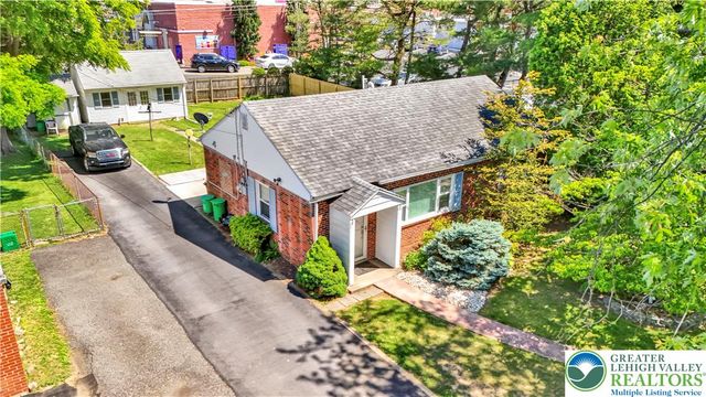 3010 Moravian Avenue, Allentown City, PA 18103