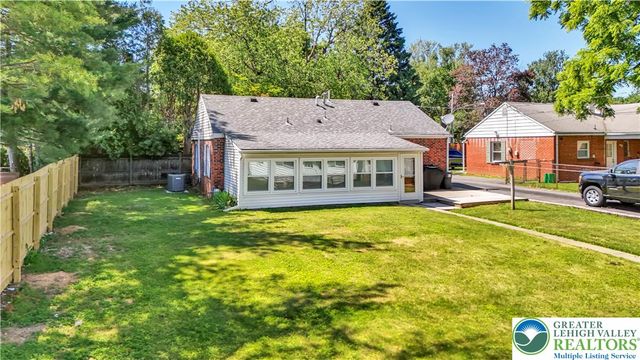 3010 Moravian Avenue, Allentown City, PA 18103