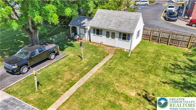 3010 Moravian Avenue, Allentown City, PA 18103