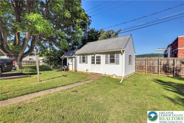 3010 Moravian Avenue, Allentown City, PA 18103