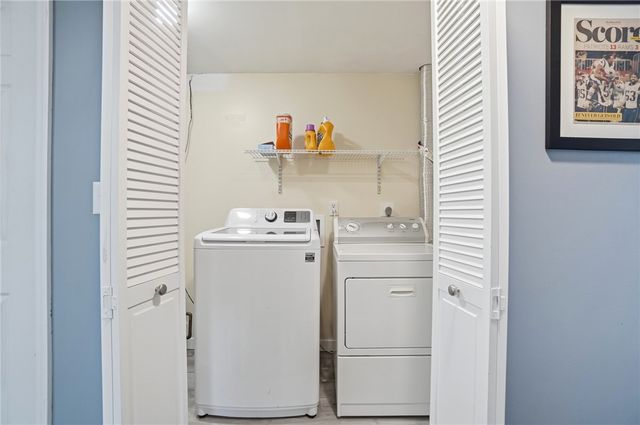 7287 Claircrest Drive, Huber Heights, OH 45424