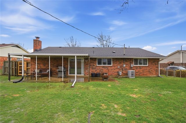 7287 Claircrest Drive, Huber Heights, OH 45424