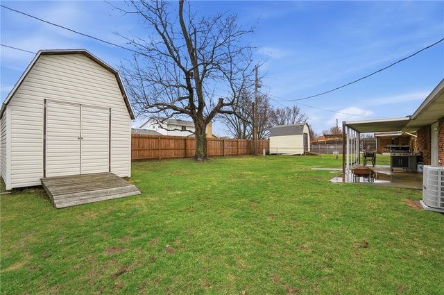 7287 Claircrest Drive, Huber Heights, OH 45424