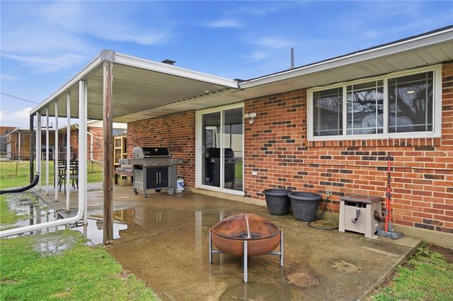 7287 Claircrest Drive, Huber Heights, OH 45424