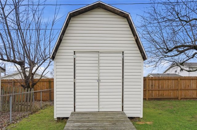 7287 Claircrest Drive, Huber Heights, OH 45424