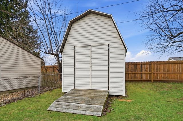 7287 Claircrest Drive, Huber Heights, OH 45424