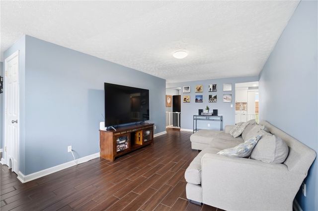 7287 Claircrest Drive, Huber Heights, OH 45424