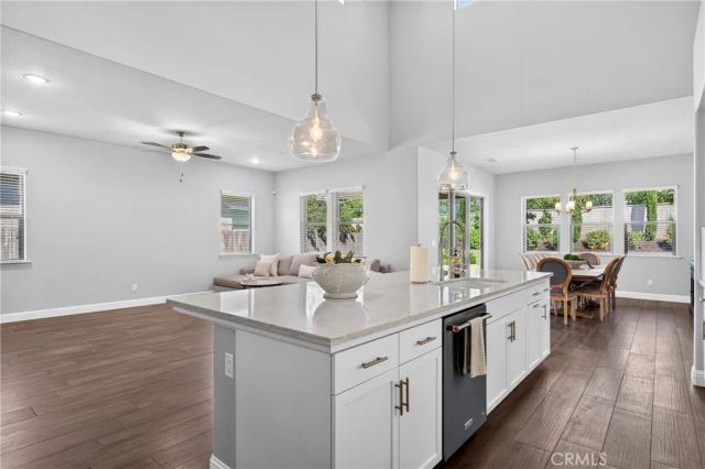 11315 N Via San Toma Drive, Fresno, CA 93730
