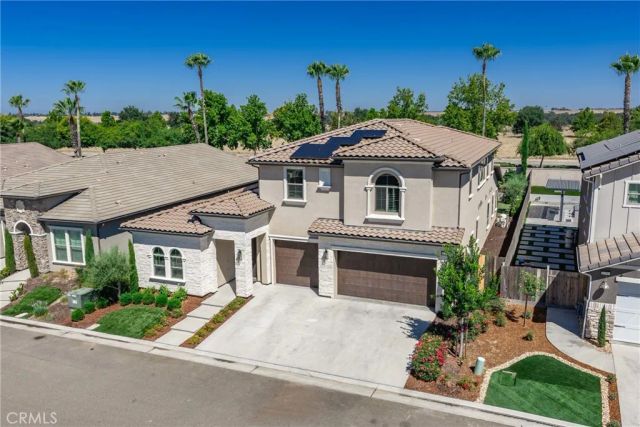 11315 N Via San Toma Drive, Fresno, CA 93730