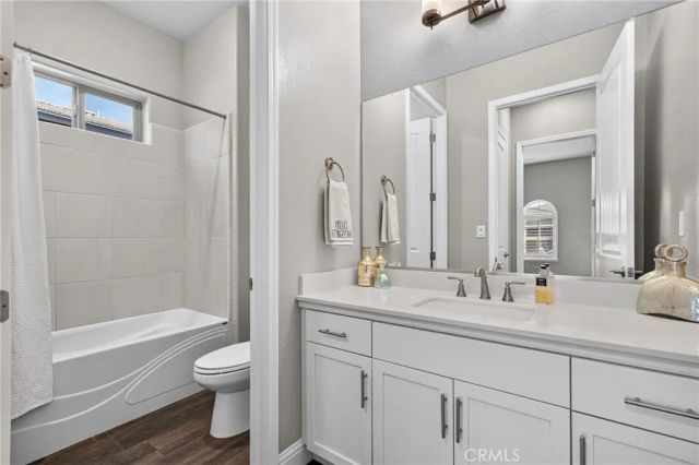 11315 N Via San Toma Drive, Fresno, CA 93730