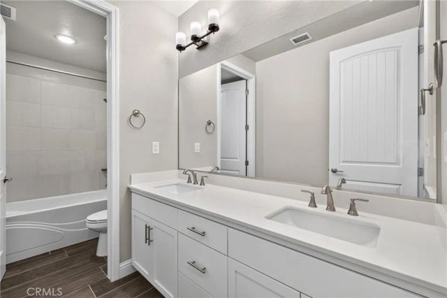 11315 N Via San Toma Drive, Fresno, CA 93730