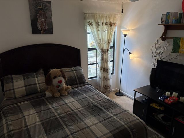 1750 NW 107th Way, Plantation, FL 33322