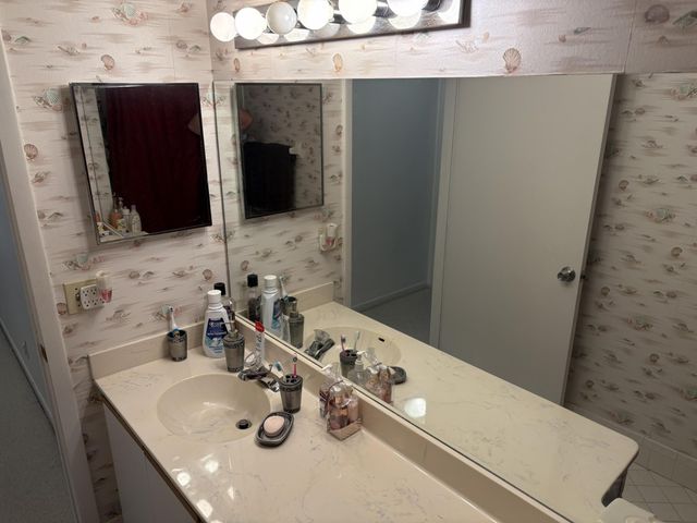 1750 NW 107th Way, Plantation, FL 33322