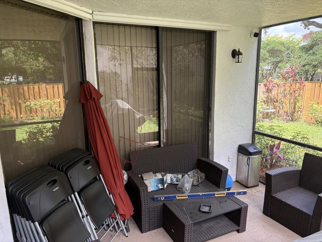 1750 NW 107th Way, Plantation, FL 33322