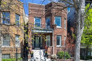 3721 N ASHLAND Avenue G, Chicago, IL 60613