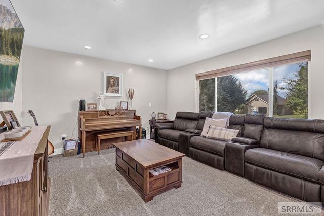 3104 S 2810 W, Rexburg, ID 83440