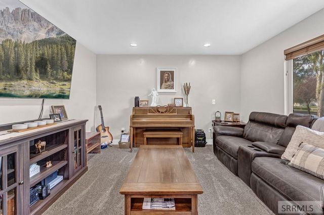 3104 S 2810 W, Rexburg, ID 83440