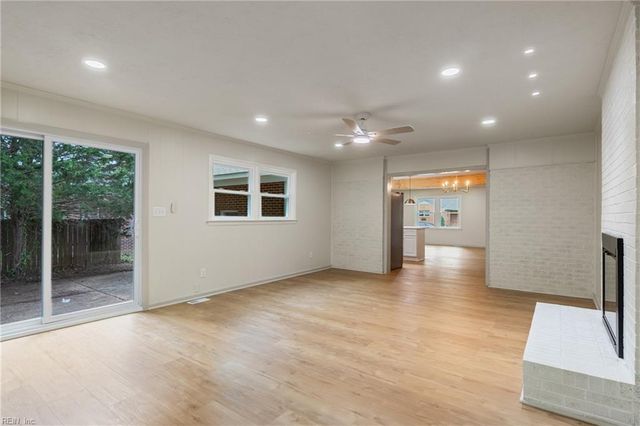 312 Lynchburg DR, Newport News, VA 23606