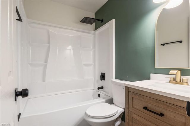 312 Lynchburg DR, Newport News, VA 23606