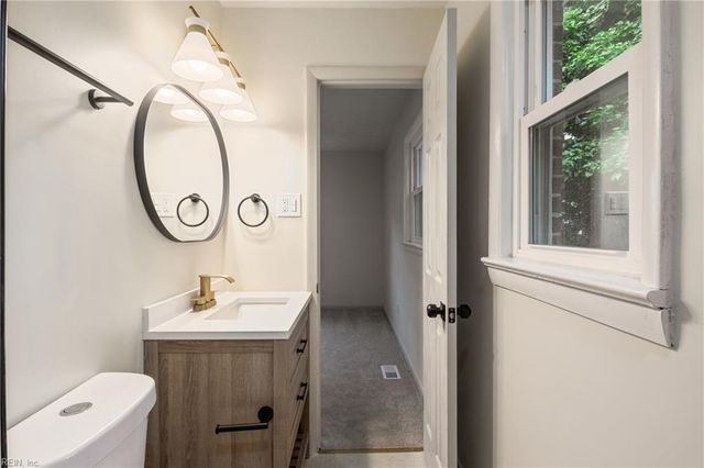 312 Lynchburg DR, Newport News, VA 23606