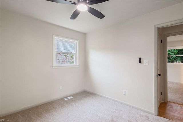 312 Lynchburg DR, Newport News, VA 23606