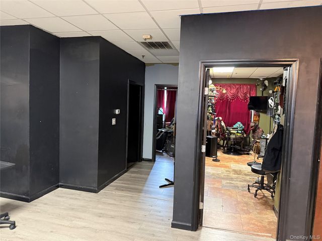 54 W Park Avenue, Long Beach, NY 11561