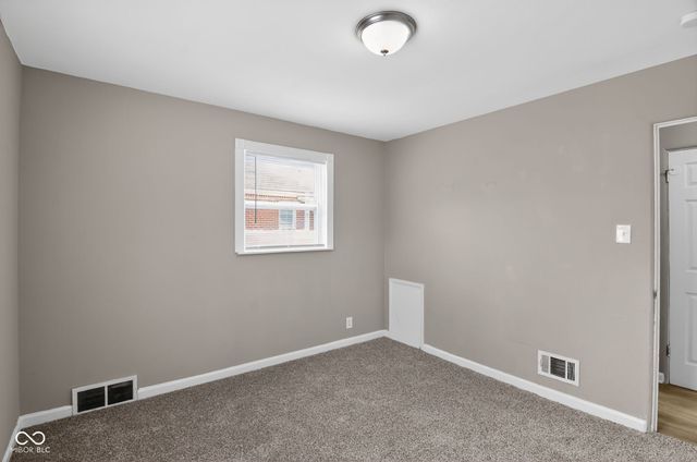 6063 University Avenue, Indianapolis, IN 46219