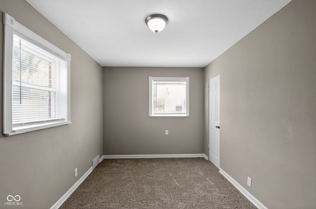 6063 University Avenue, Indianapolis, IN 46219