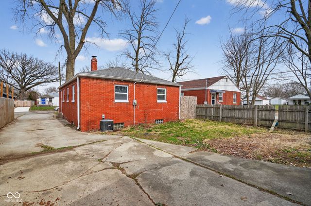 6063 University Avenue, Indianapolis, IN 46219