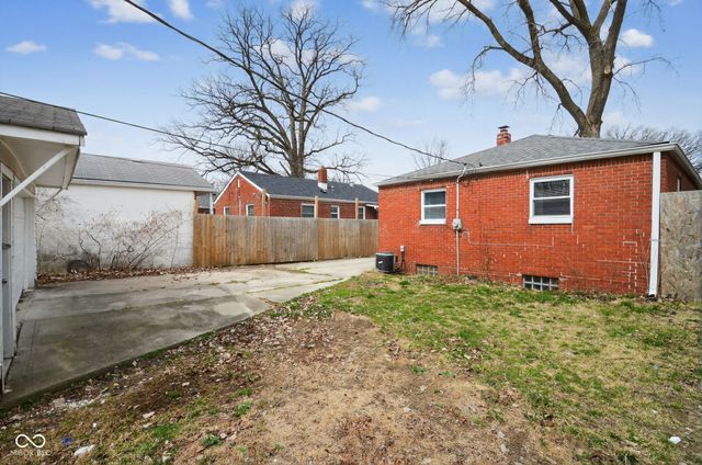 6063 University Avenue, Indianapolis, IN 46219