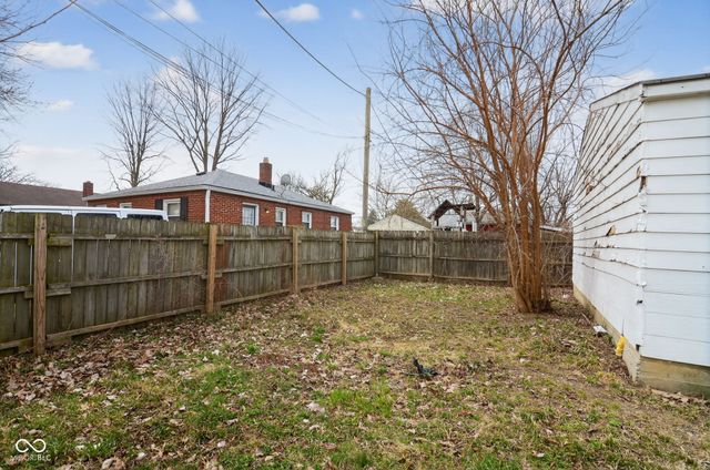 6063 University Avenue, Indianapolis, IN 46219