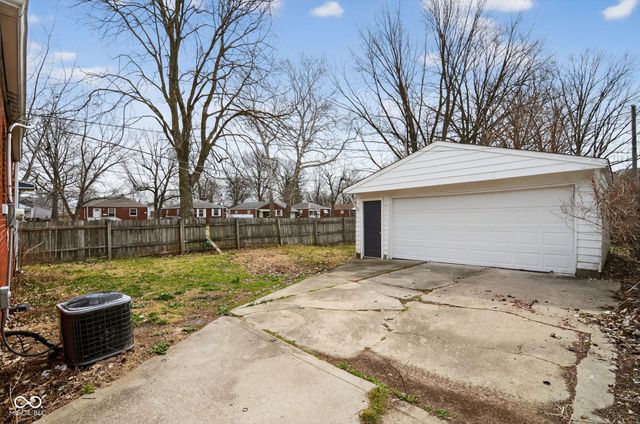 6063 University Avenue, Indianapolis, IN 46219