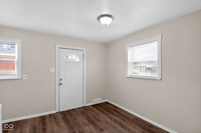 6063 University Avenue, Indianapolis, IN 46219