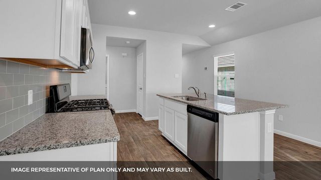 488 Globe Mallow CIR, Kyle, TX 78640