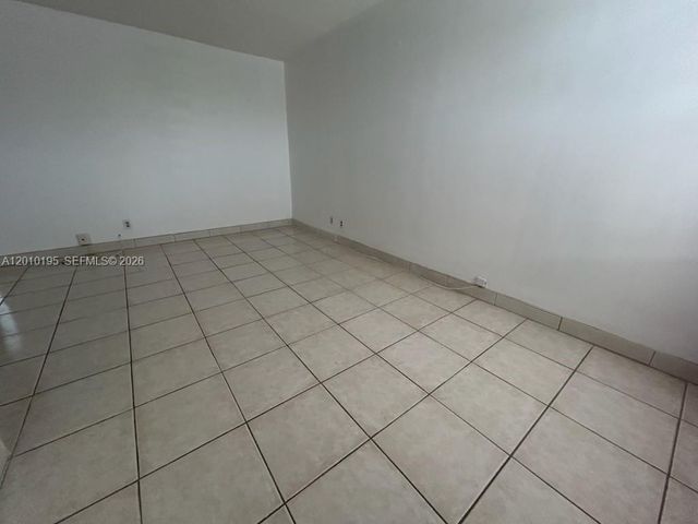 2145 Pierce Street 417, Hollywood, FL 33020