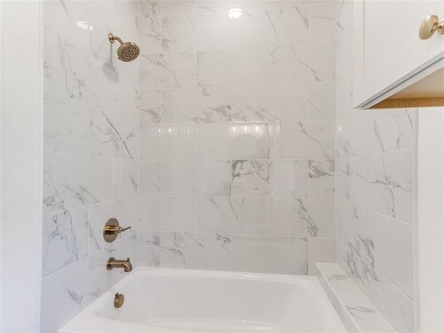 9717 NE 10th Street, Oklahoma City, OK 73130