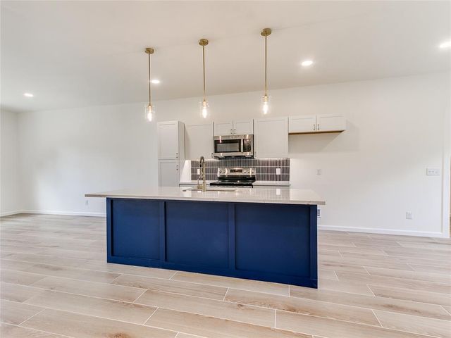 9717 NE 10th Street, Oklahoma City, OK 73130