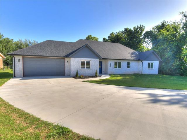 9717 NE 10th Street, Oklahoma City, OK 73130