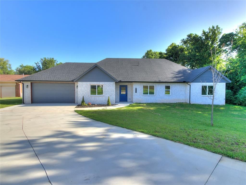 9717 NE 10th Street, Oklahoma City, OK 73130