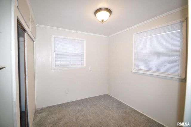 224 4TH Street, Colona, IL 61241