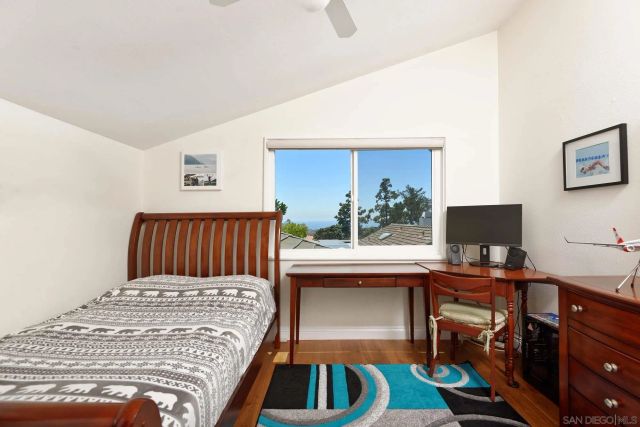 1948 Caminito El Canario, La Jolla, CA 92037