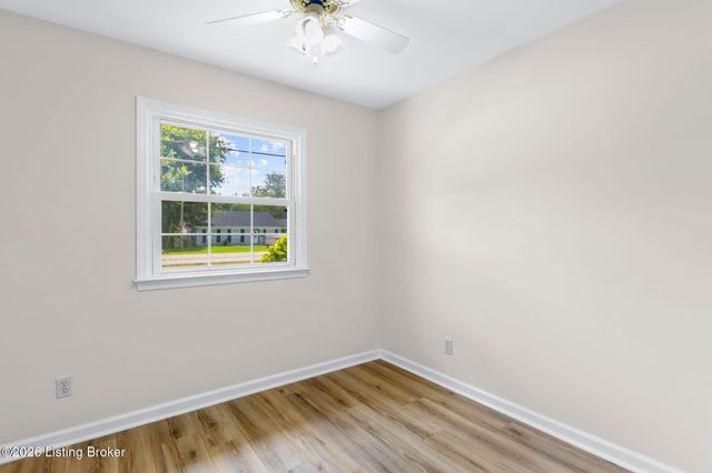 7400 Terry Rd, Louisville, KY 40258