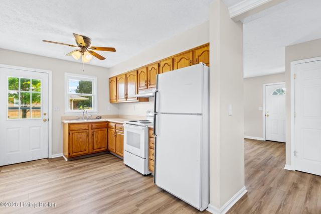 7400 Terry Rd, Louisville, KY 40258