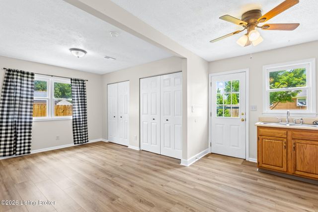 7400 Terry Rd, Louisville, KY 40258