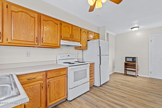 7400 Terry Rd, Louisville, KY 40258