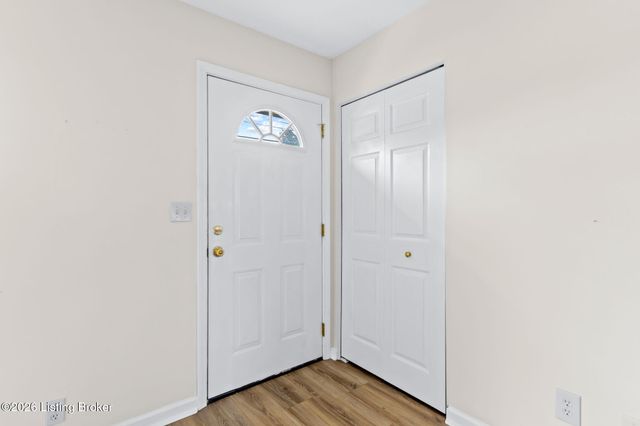7400 Terry Rd, Louisville, KY 40258