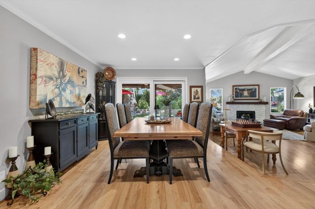 7233 Parkwoods Dr, Stockton, CA 95207