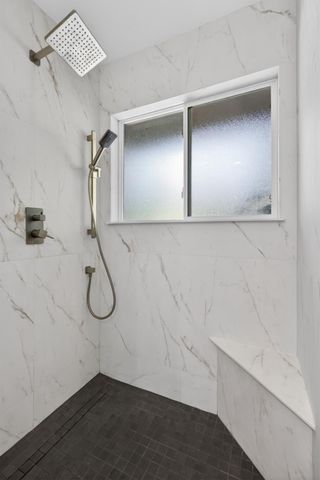 7233 Parkwoods Dr, Stockton, CA 95207