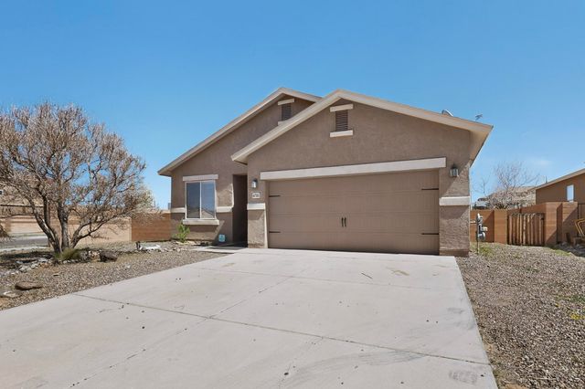 6701 Mountain Hawk Loop NE, Rio Rancho, NM 87144
